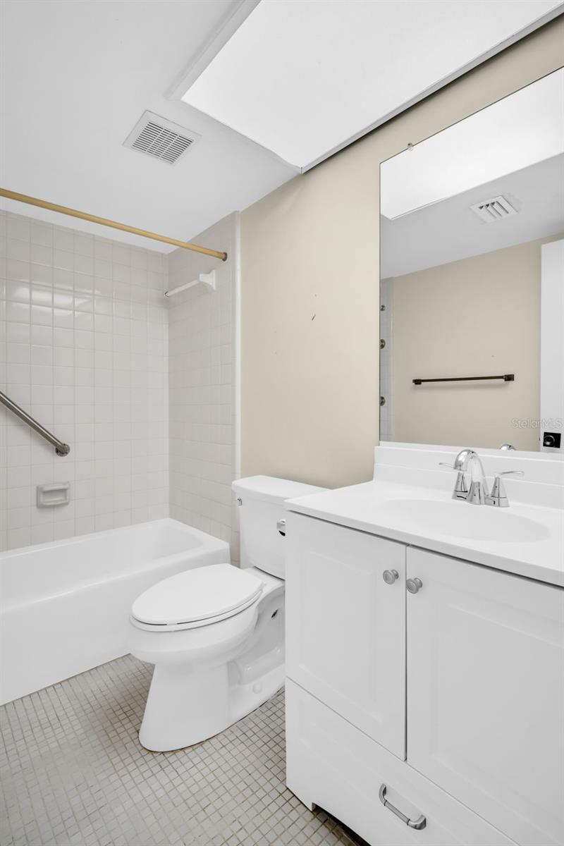 120 EVELYN CT, OLDSMAR, FL, 34677