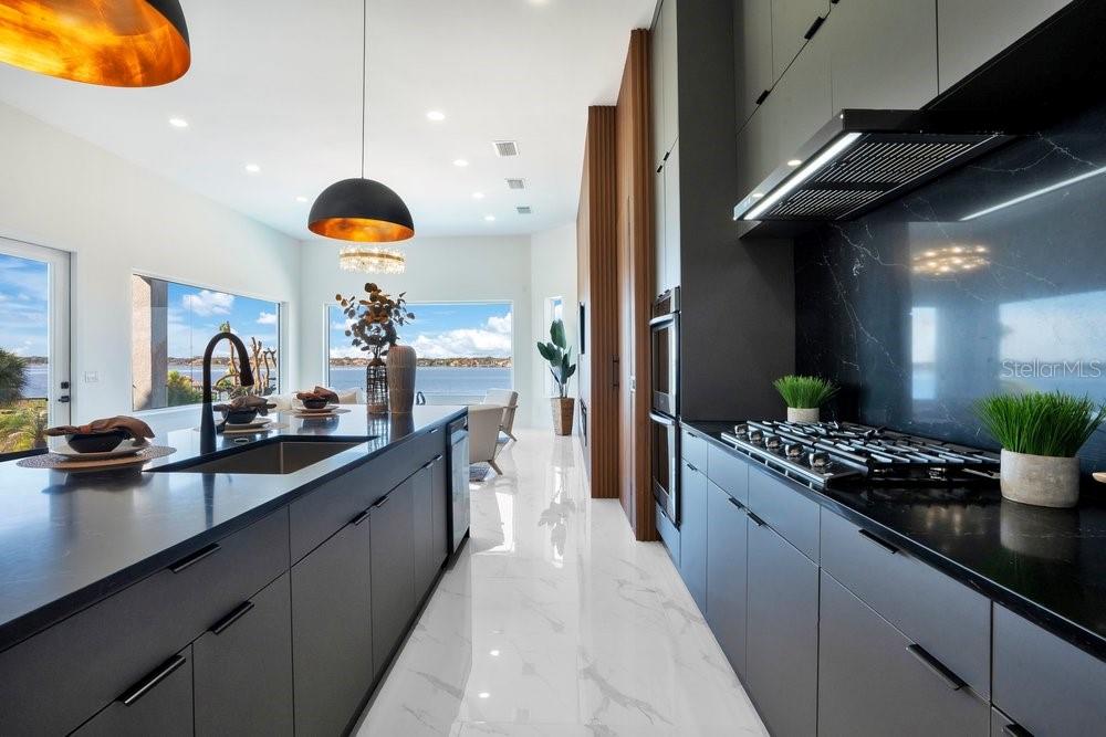 8010 FIRENZE BLVD, ORLANDO, FL, 32836