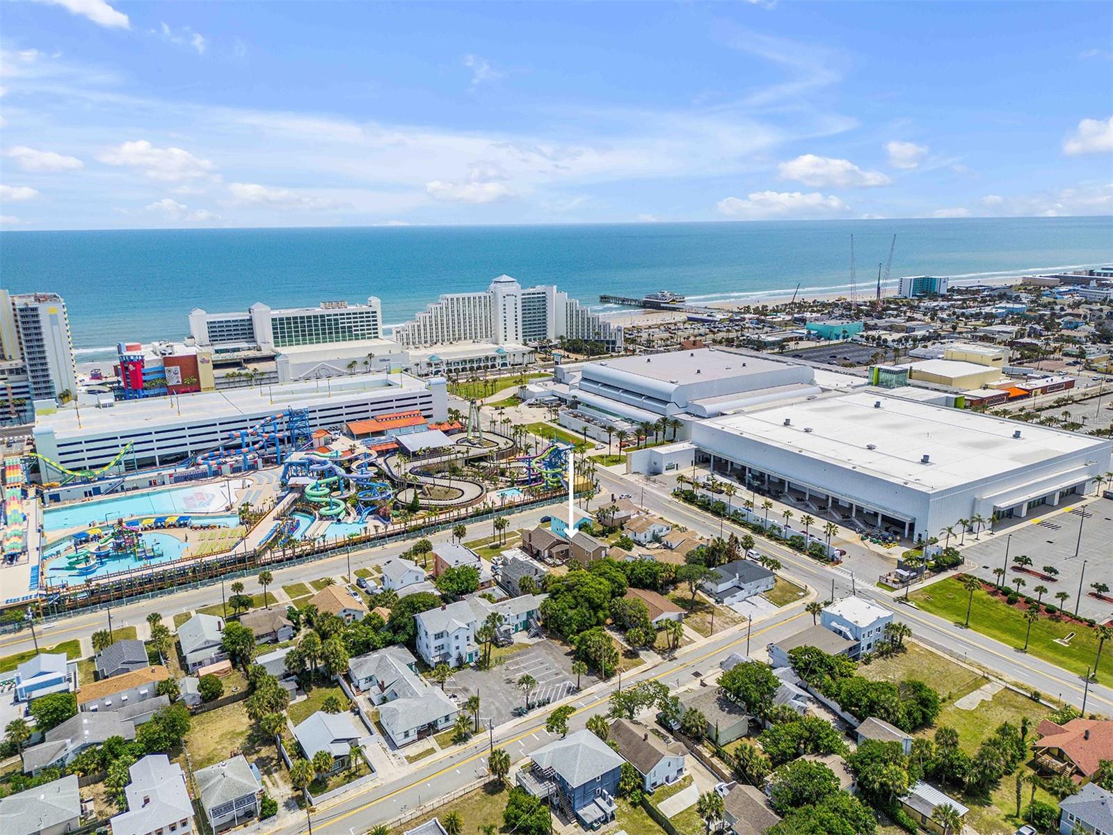 205 N WILD OLIVE AVE, DAYTONA BEACH, FL, 32118