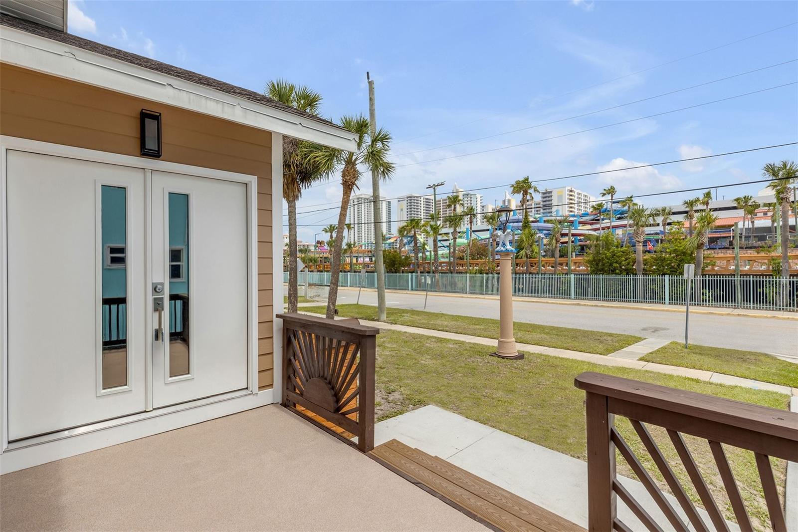 205 N WILD OLIVE AVE, DAYTONA BEACH, FL, 32118