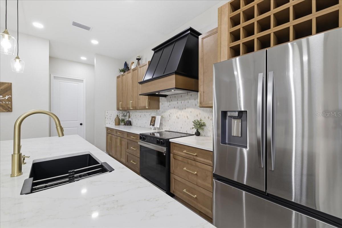 810 SENTINELA BLVD, LEHIGH ACRES, FL, 33974