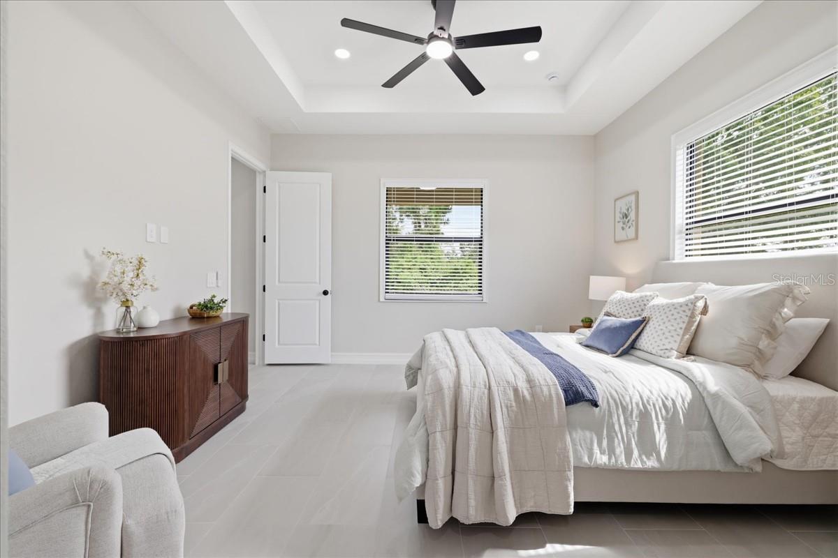 810 SENTINELA BLVD, LEHIGH ACRES, FL, 33974