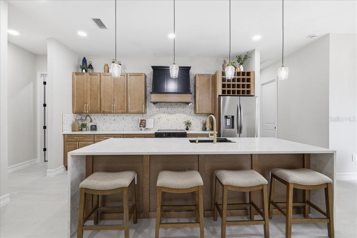 810 SENTINELA BLVD, LEHIGH ACRES, FL, 33974