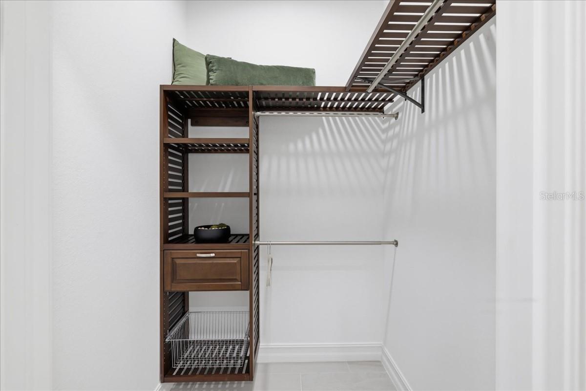 810 SENTINELA BLVD, LEHIGH ACRES, FL, 33974