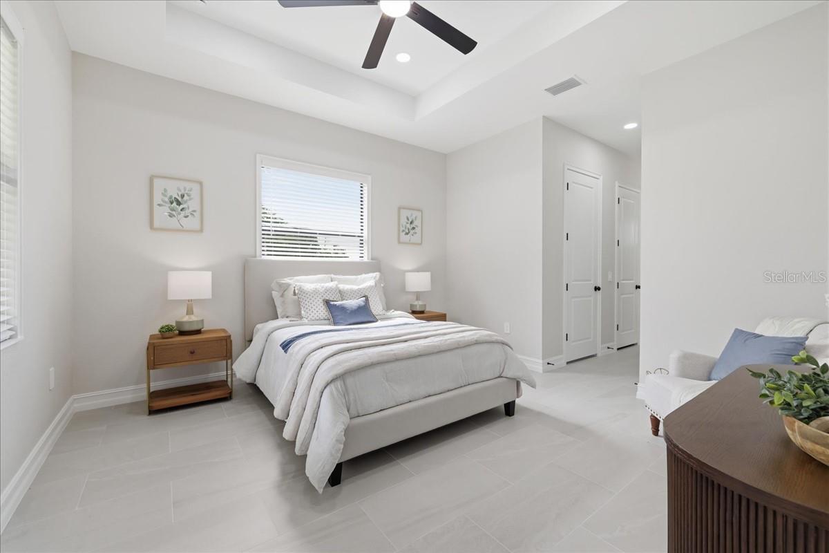 810 SENTINELA BLVD, LEHIGH ACRES, FL, 33974