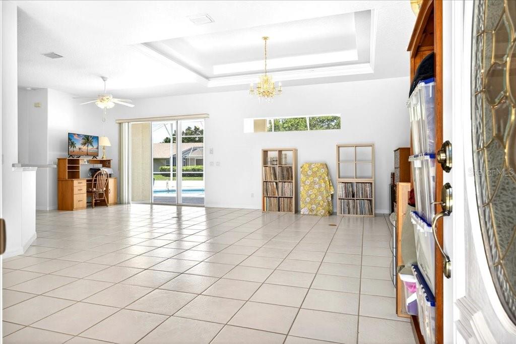 25 WESTMINSTER DR, PALM COAST, FL, 32164
