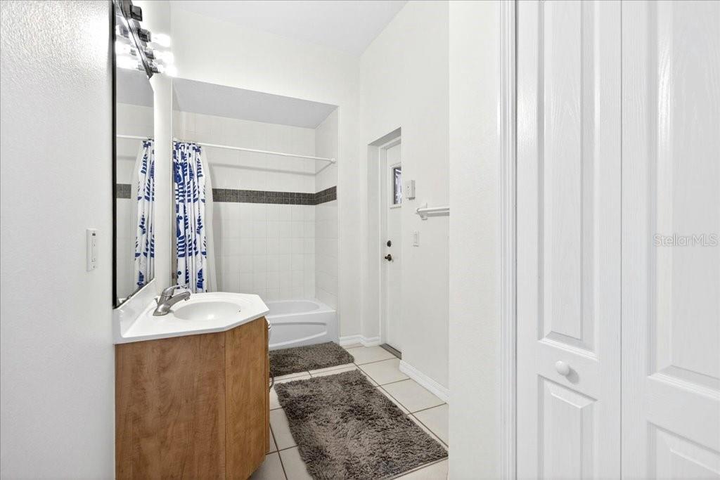 25 WESTMINSTER DR, PALM COAST, FL, 32164