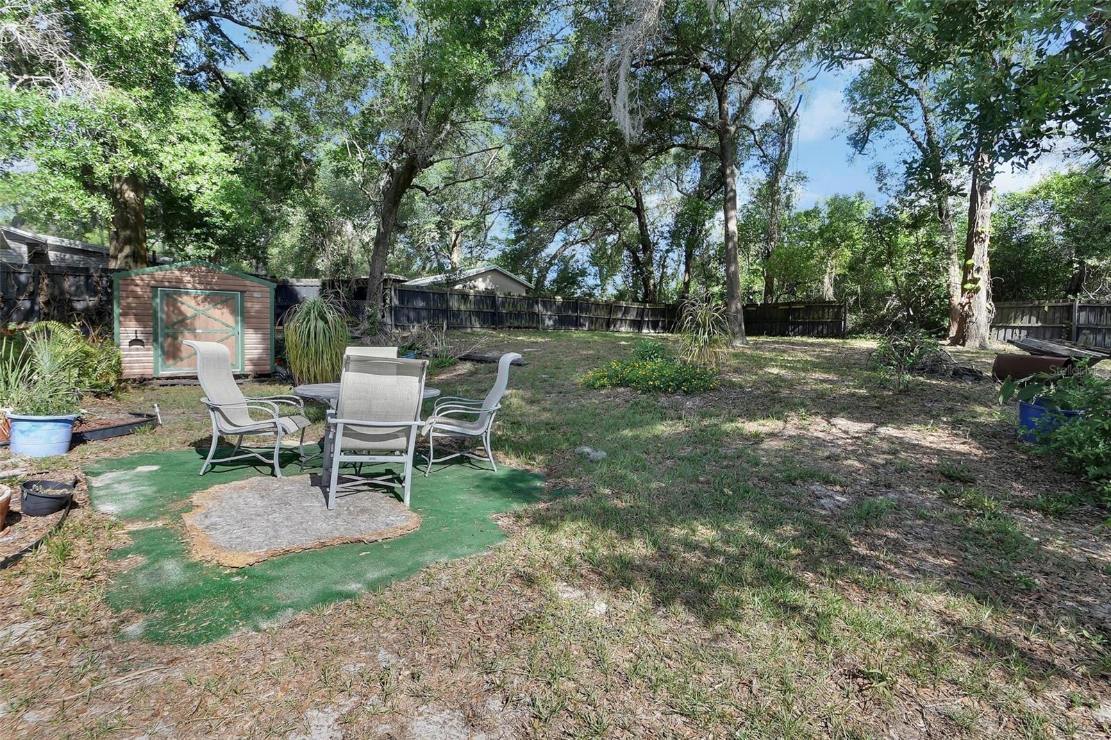 555 SANDY PINES DR, ORANGE CITY, FL, 32763