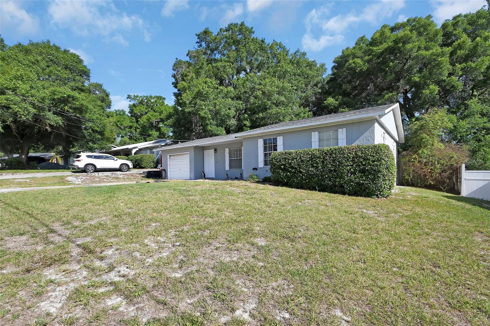 555 SANDY PINES DR, ORANGE CITY, FL, 32763