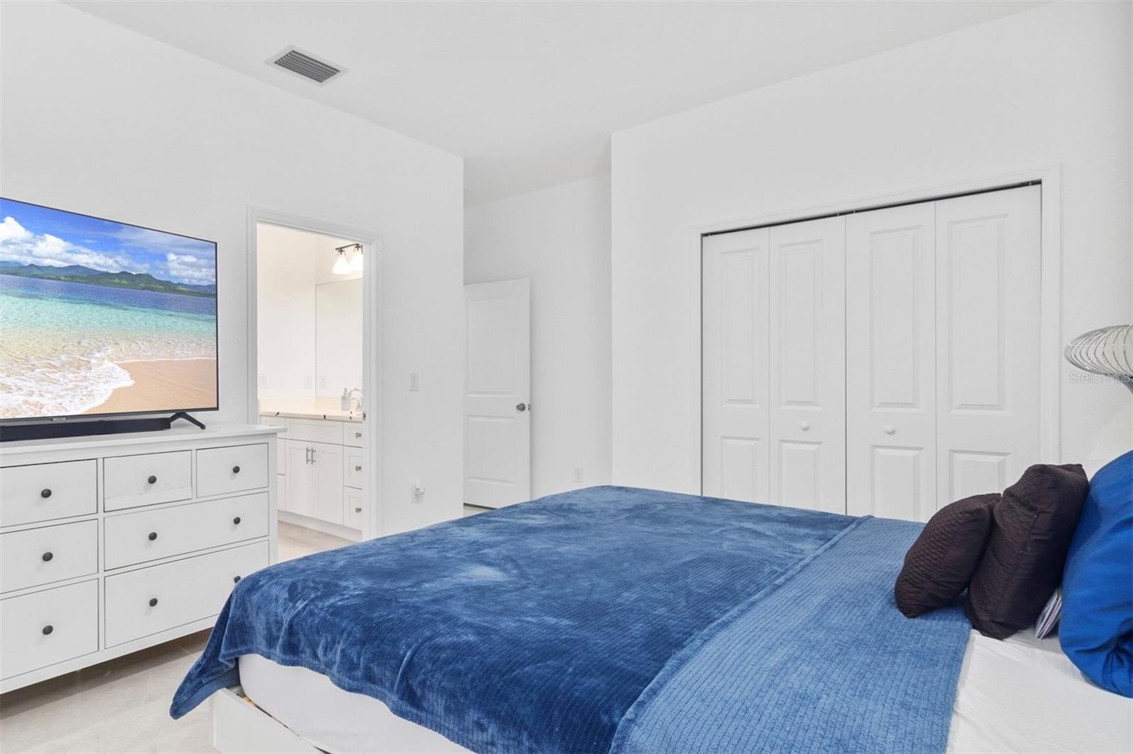 15473 LAKELAND CIR, PORT CHARLOTTE, FL, 33981