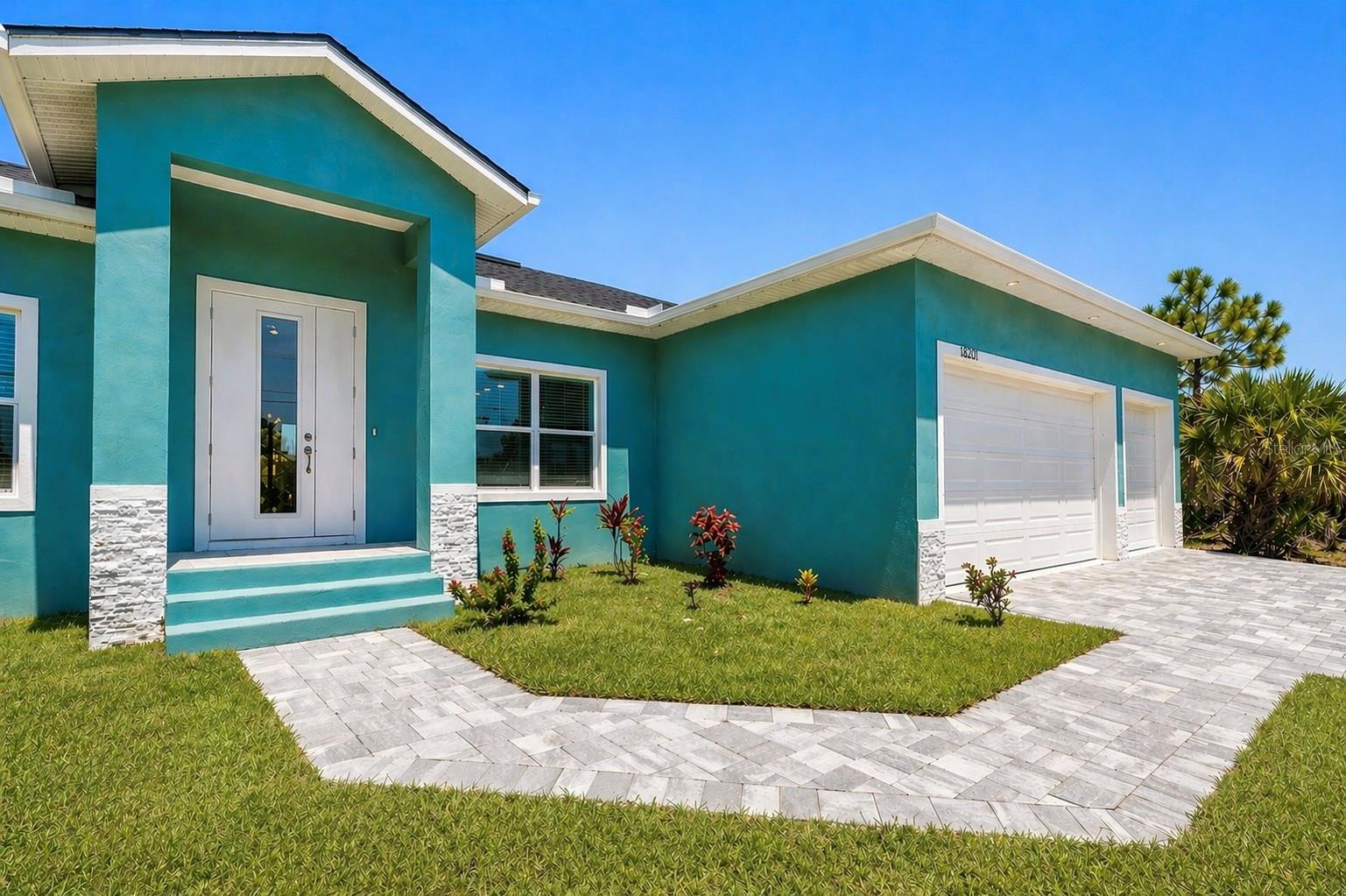 15473 LAKELAND CIR, PORT CHARLOTTE, FL, 33981