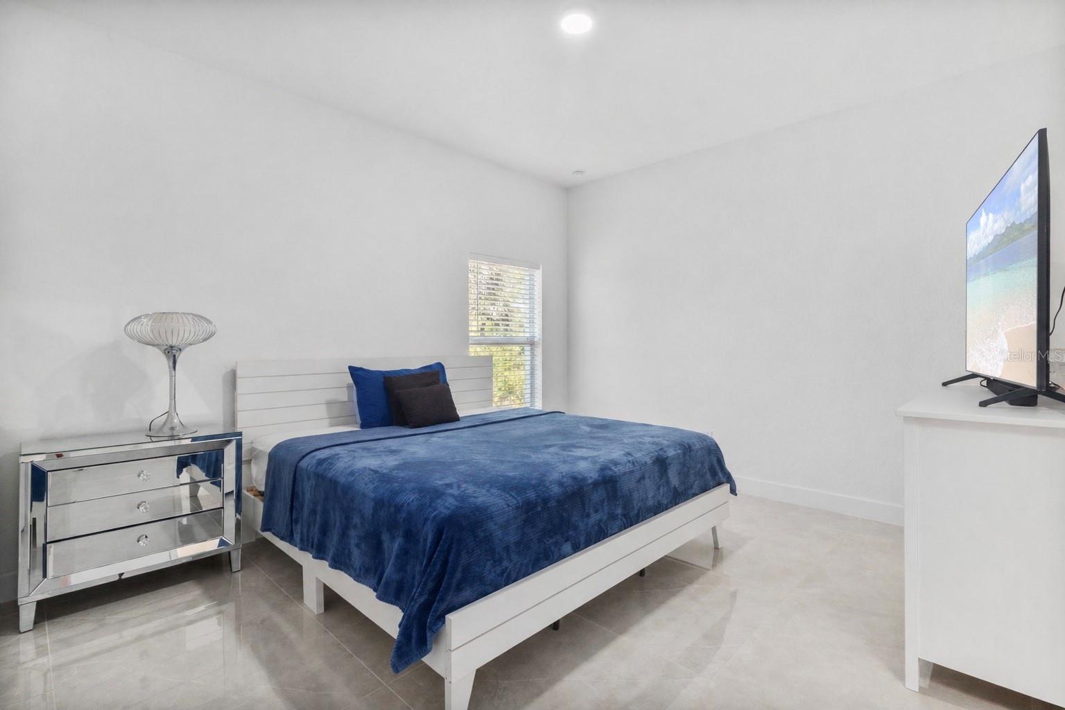 15473 LAKELAND CIR, PORT CHARLOTTE, FL, 33981