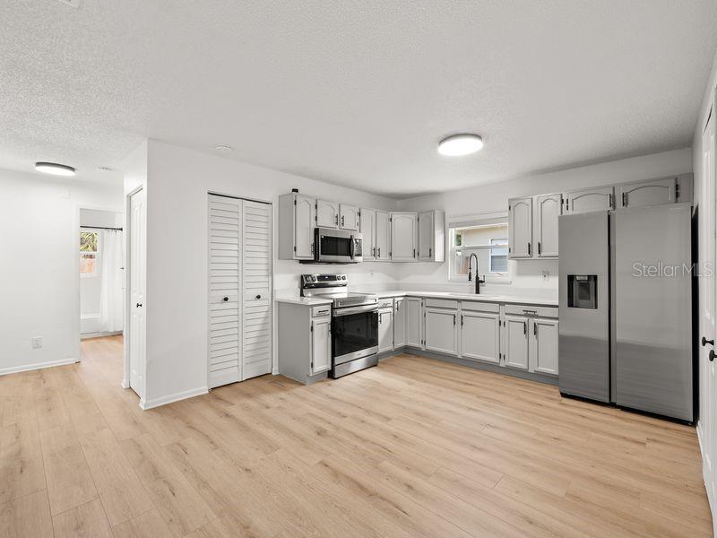 3761 21ST AVE S, ST PETERSBURG, FL, 33711