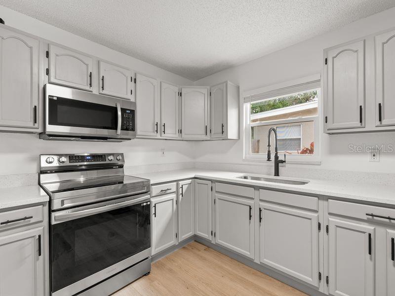 3761 21ST AVE S, ST PETERSBURG, FL, 33711