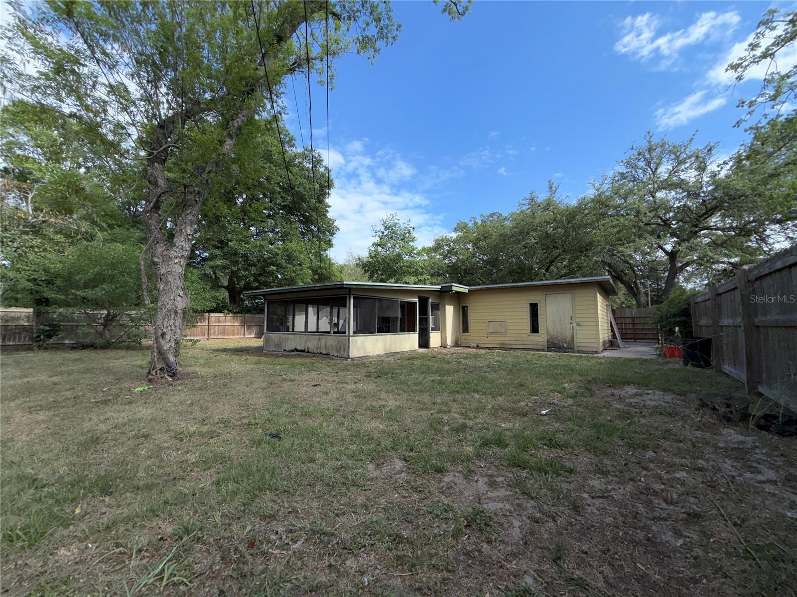 1610 NE 19TH PL, GAINESVILLE, FL, 32609