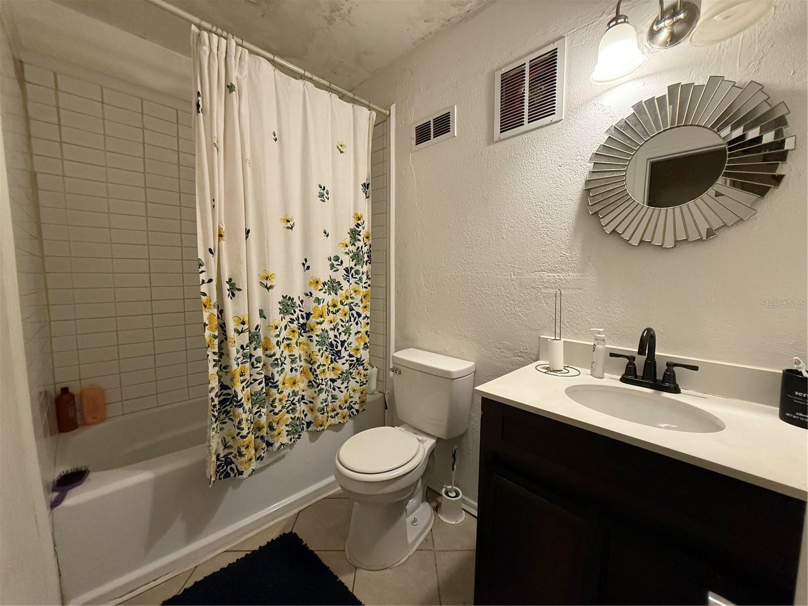 1610 NE 19TH PL, GAINESVILLE, FL, 32609