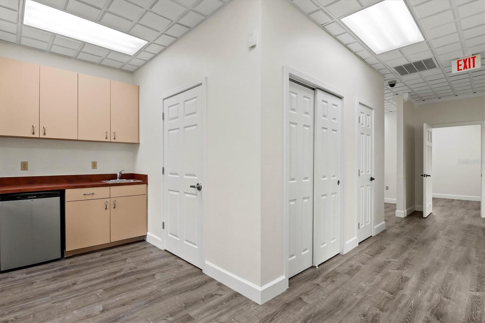 234 N RHODES AVE #105, SARASOTA, FL, 34237