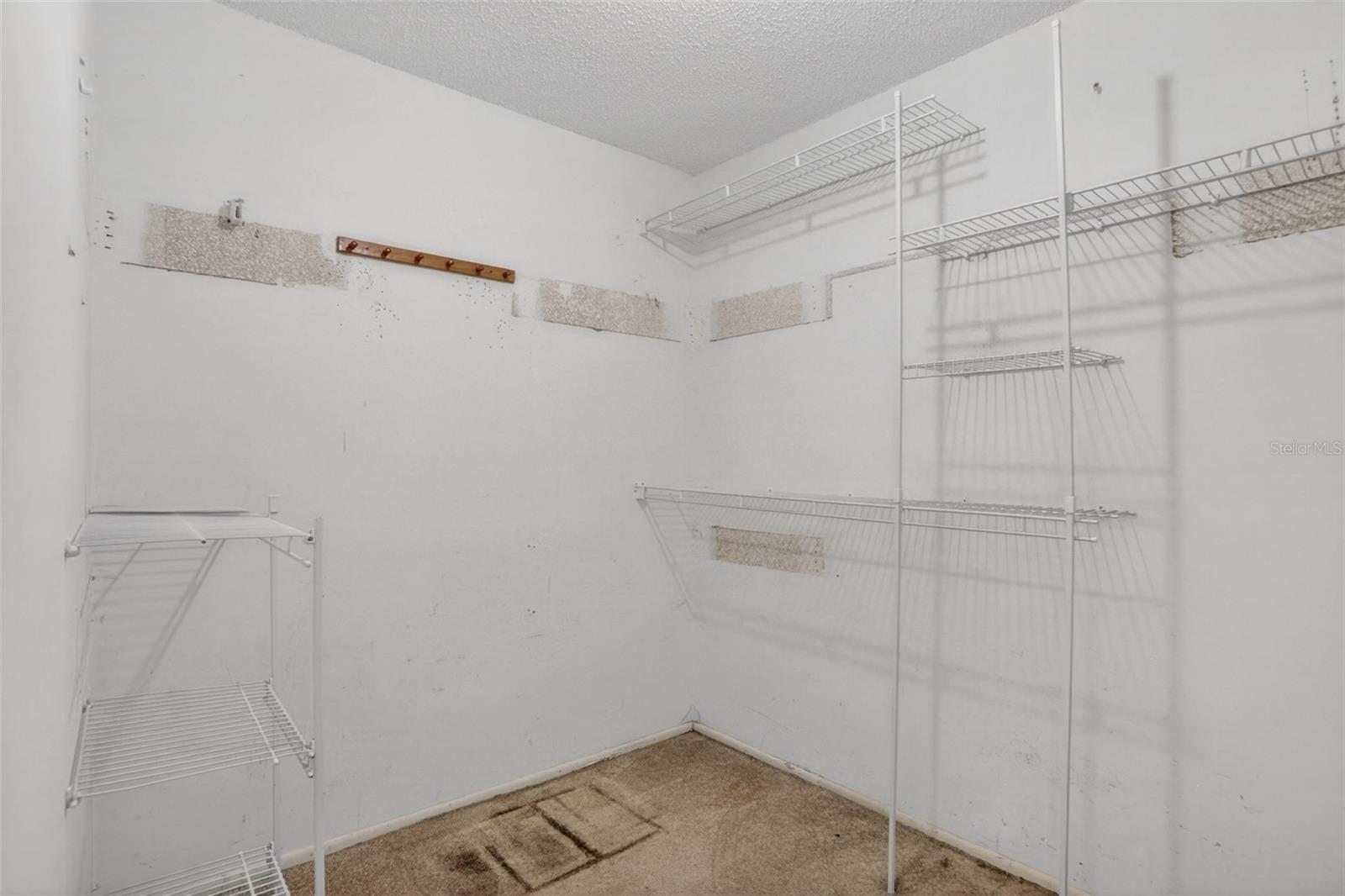 7636 DUNDAS DR, ORLANDO, FL, 32818