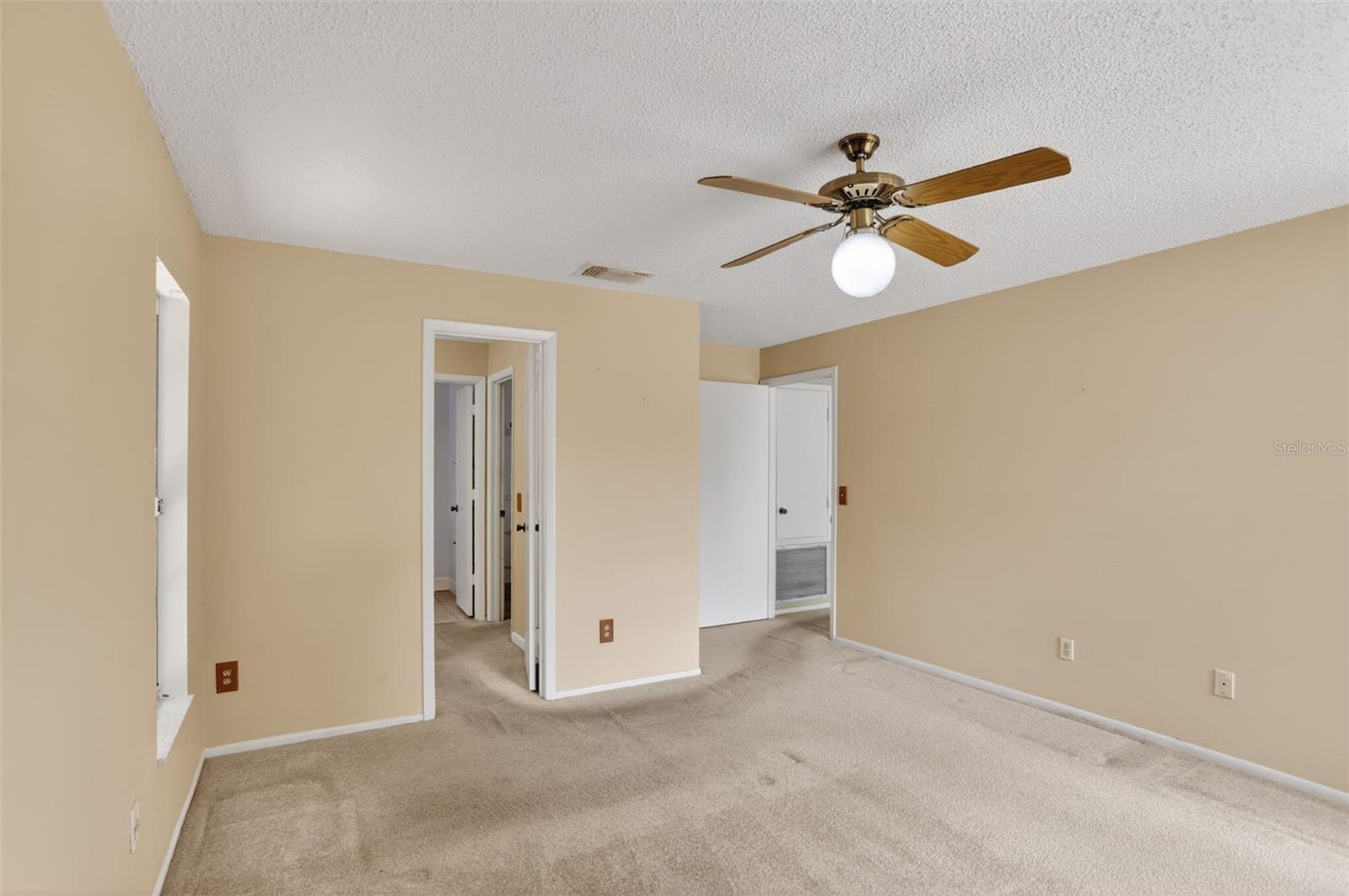 7636 DUNDAS DR, ORLANDO, FL, 32818