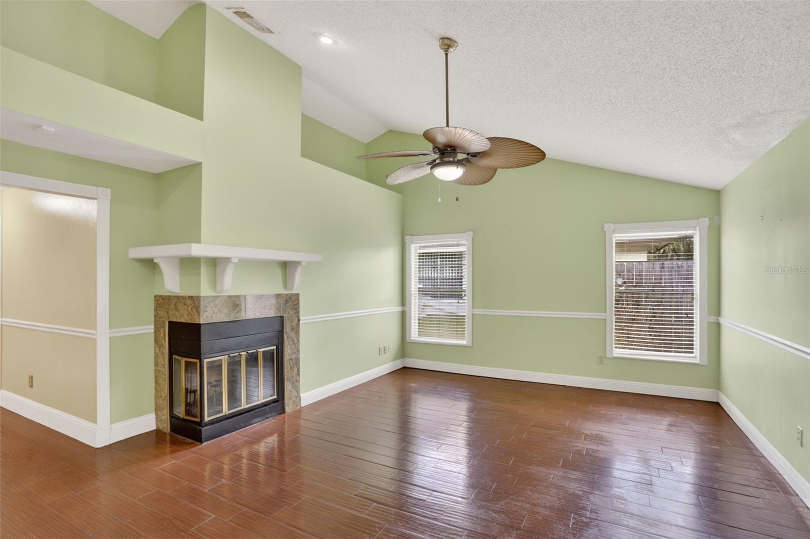 7636 DUNDAS DR, ORLANDO, FL, 32818