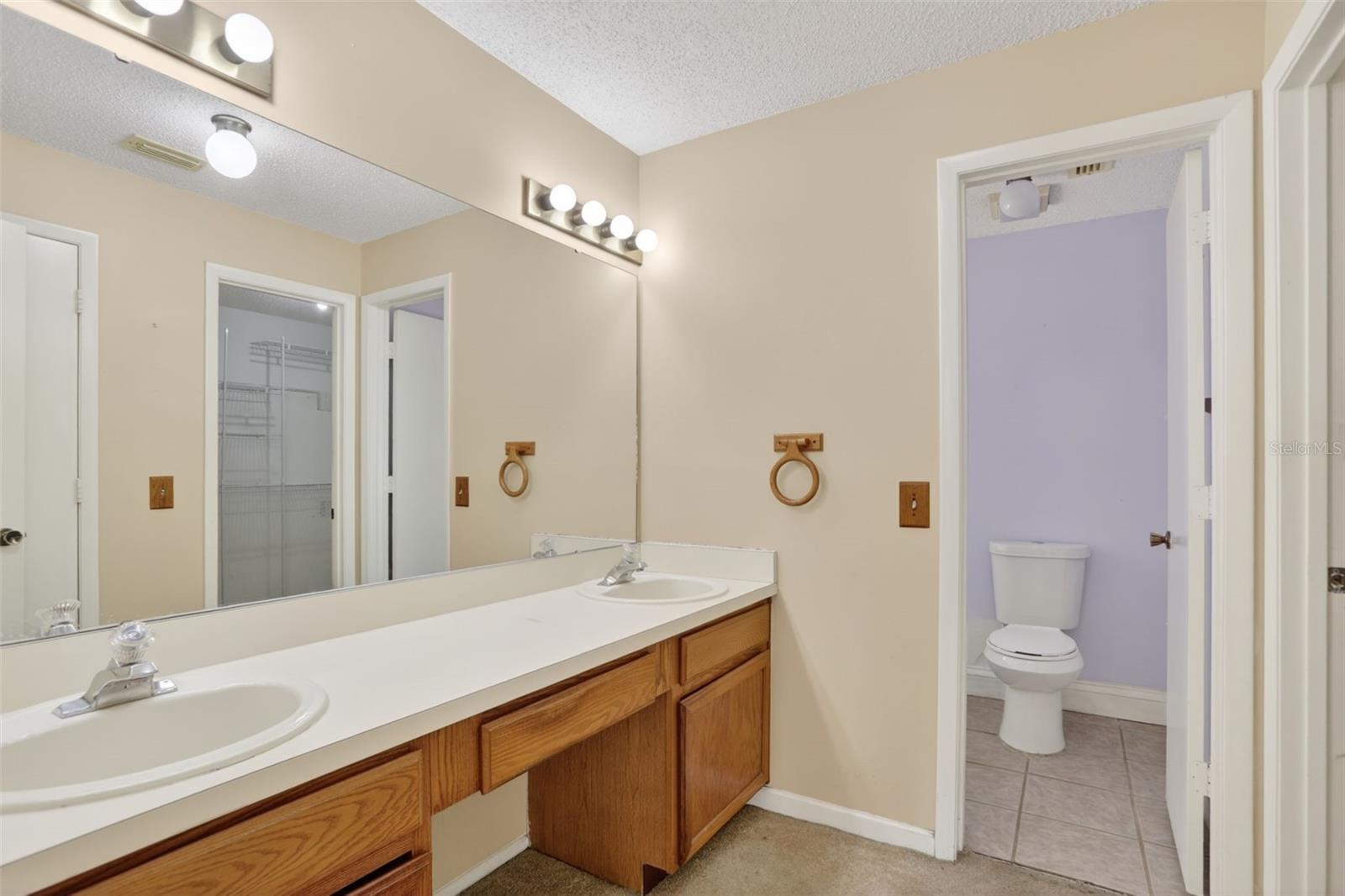 7636 DUNDAS DR, ORLANDO, FL, 32818