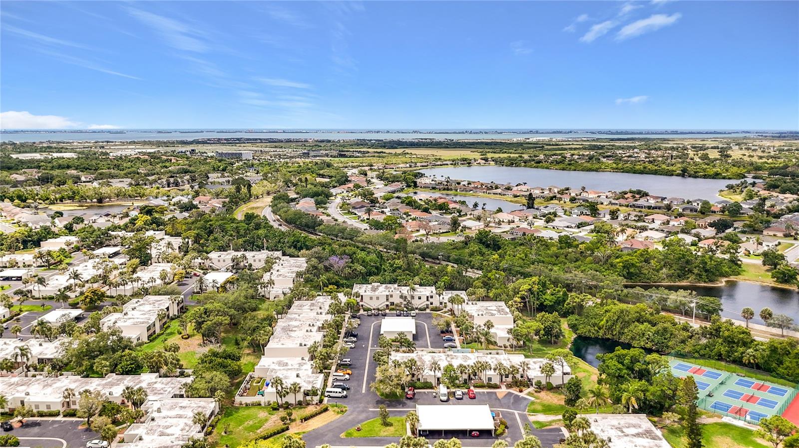 434 PALM TREE DR #434, BRADENTON, FL, 34210