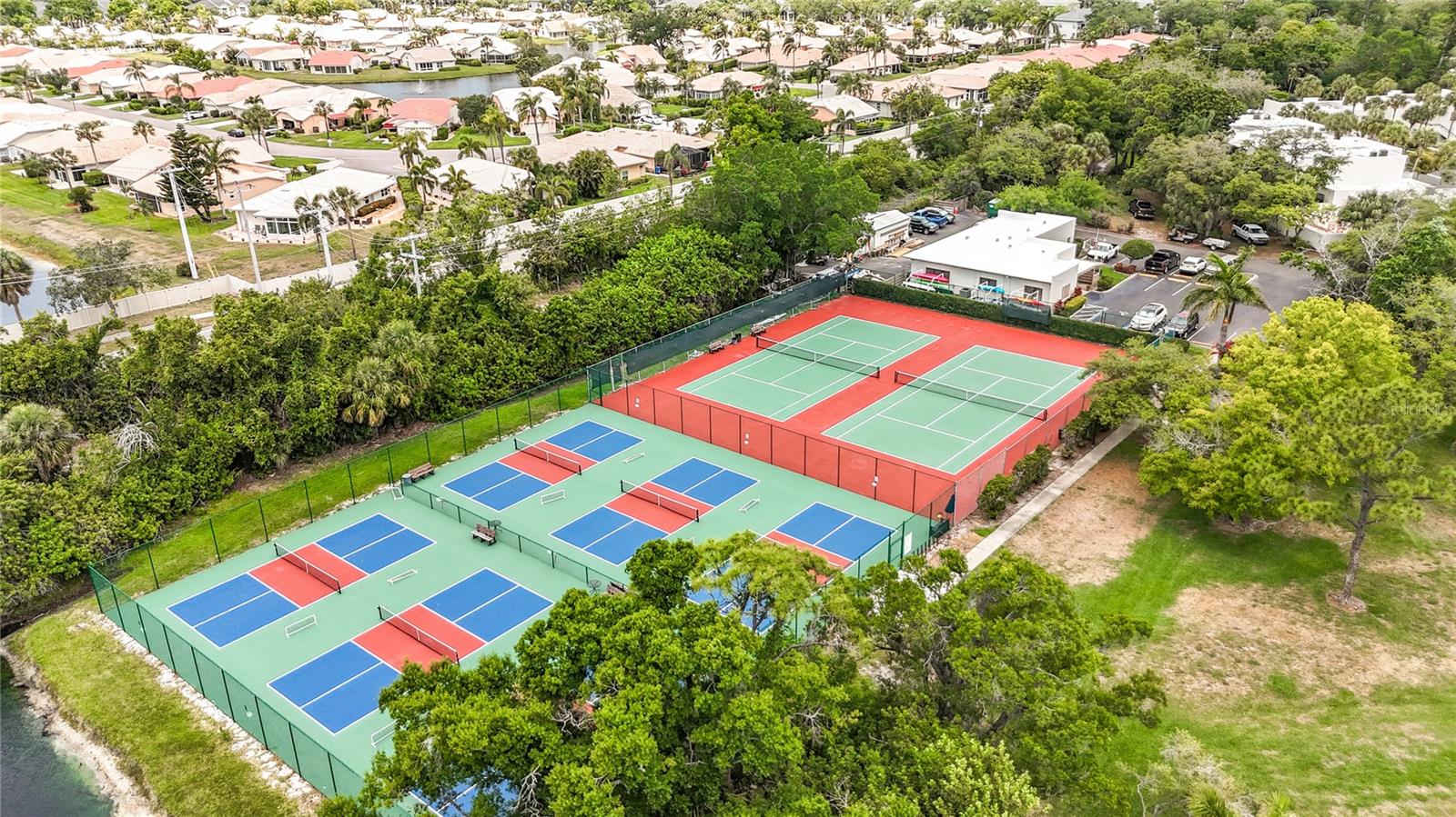 434 PALM TREE DR #434, BRADENTON, FL, 34210