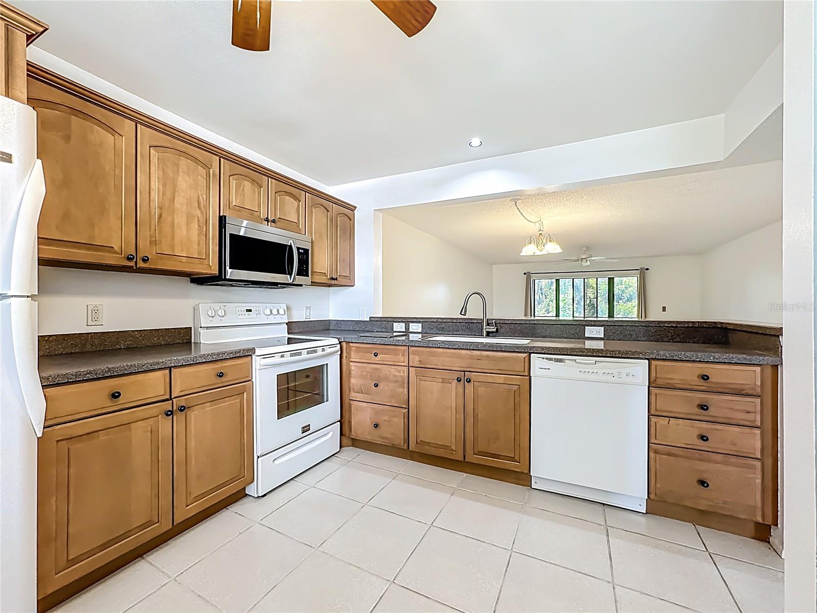 434 PALM TREE DR #434, BRADENTON, FL, 34210