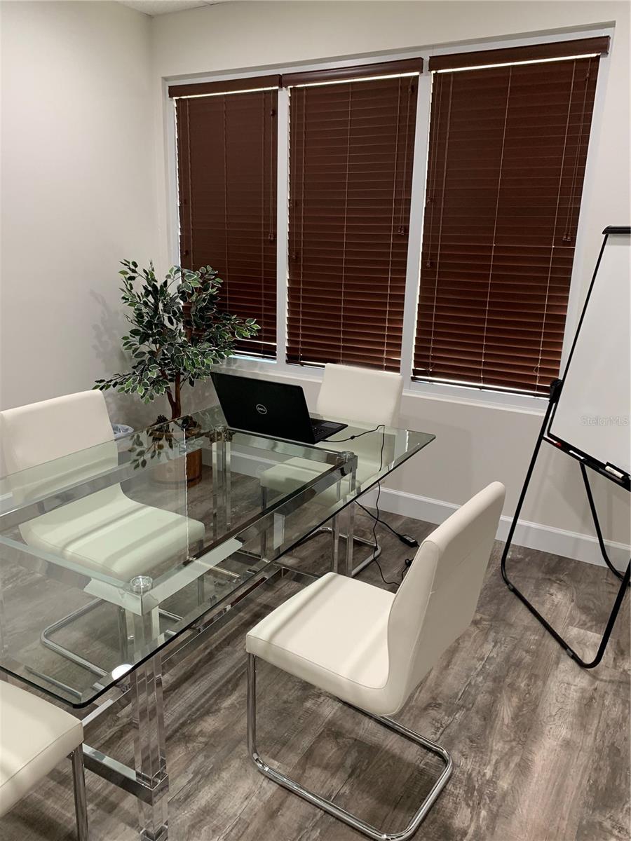 234 N RHODES AVE #108, SARASOTA, FL, 34237