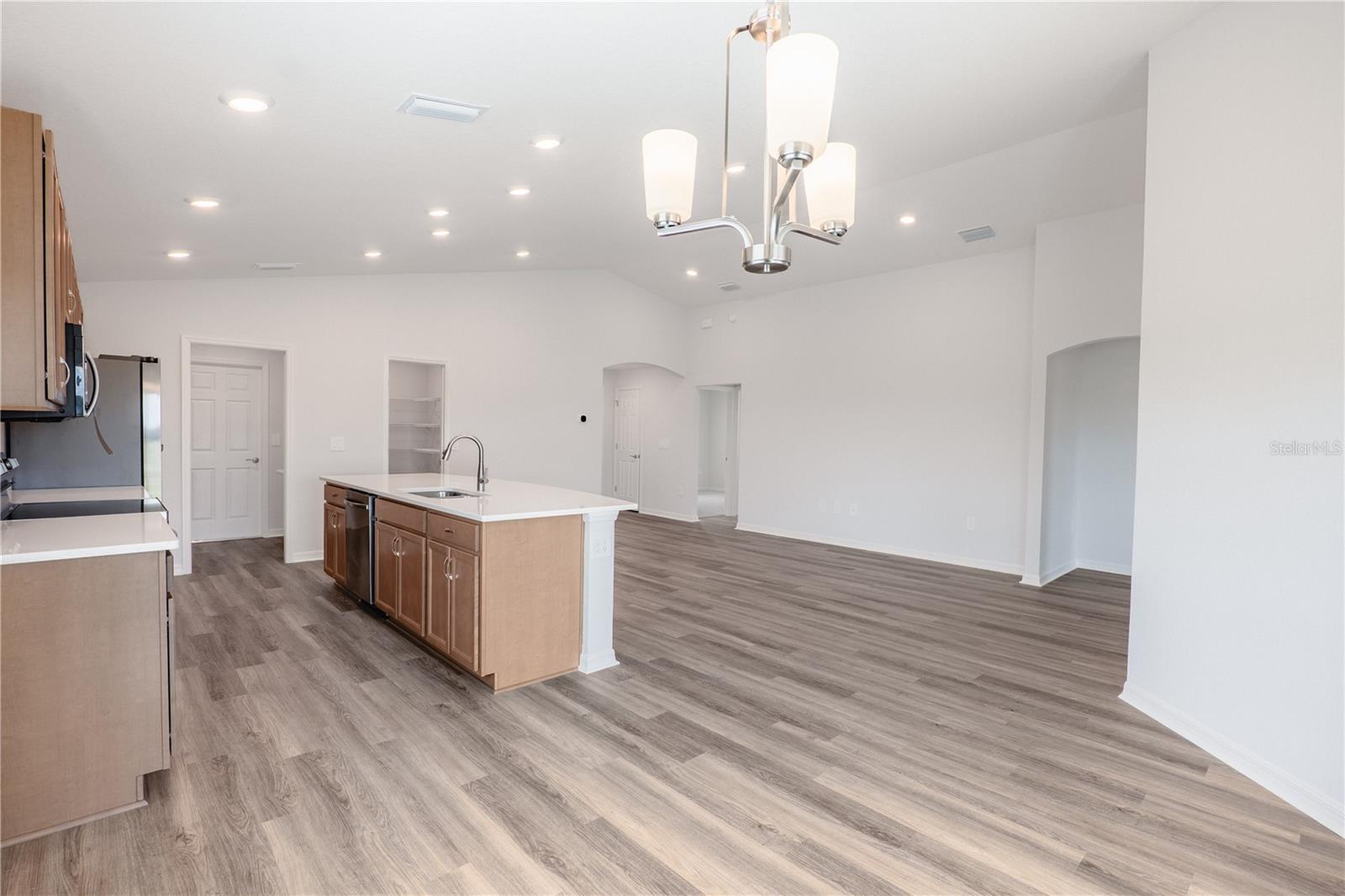 6058 MANGROVE CREEK RD, WIMAUMA, FL, 33598