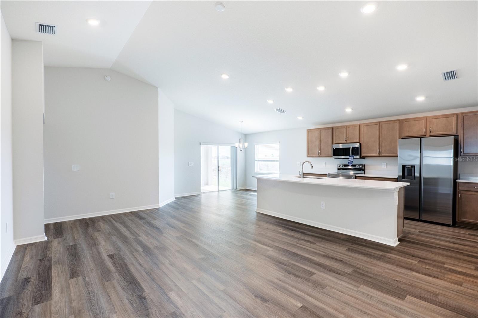 6058 MANGROVE CREEK RD, WIMAUMA, FL, 33598