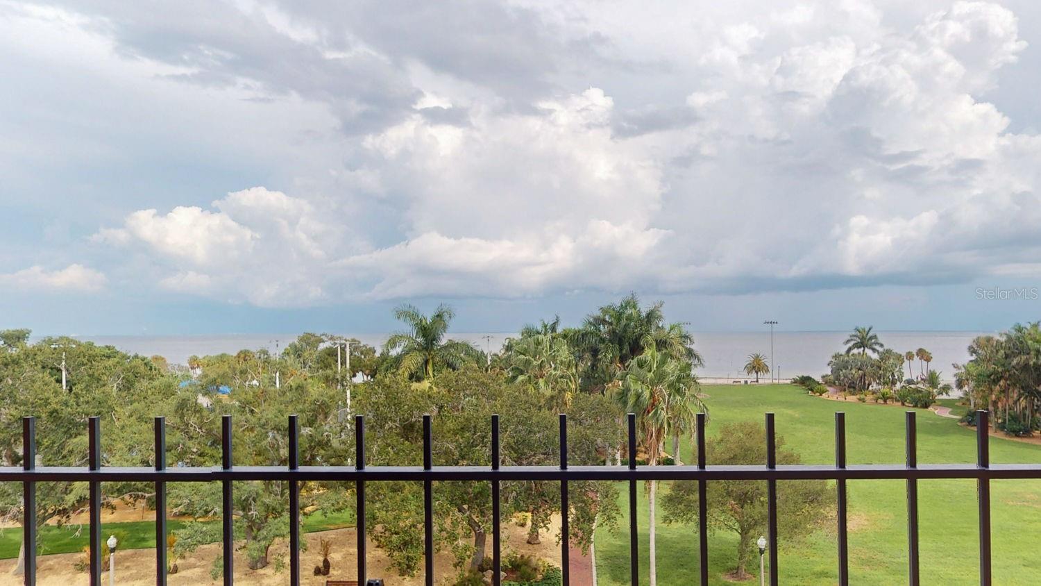 1120 N SHORE DR NE #501, ST PETERSBURG, FL, 33701