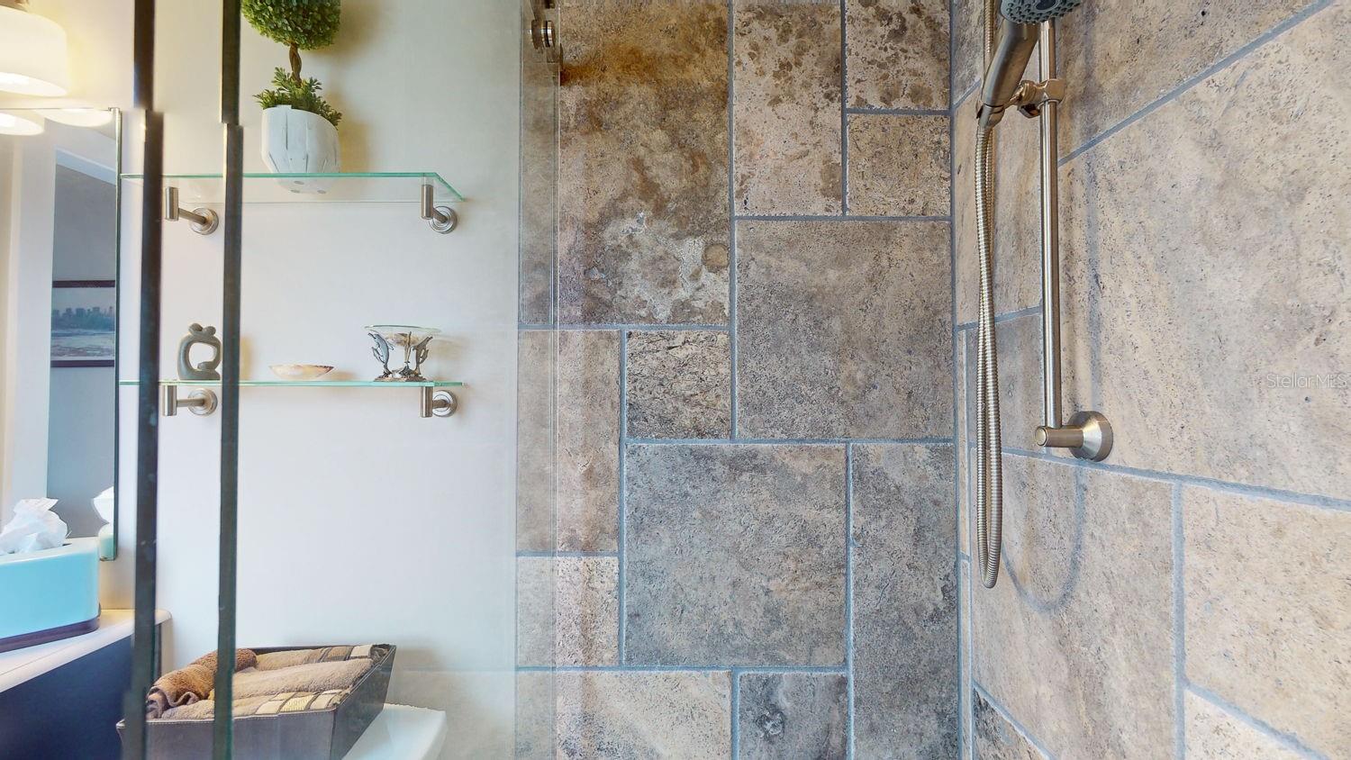 1120 N SHORE DR NE #501, ST PETERSBURG, FL, 33701