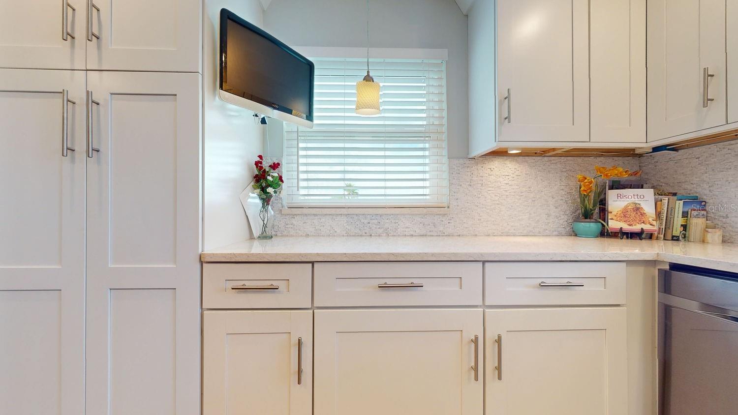 1120 N SHORE DR NE #501, ST PETERSBURG, FL, 33701