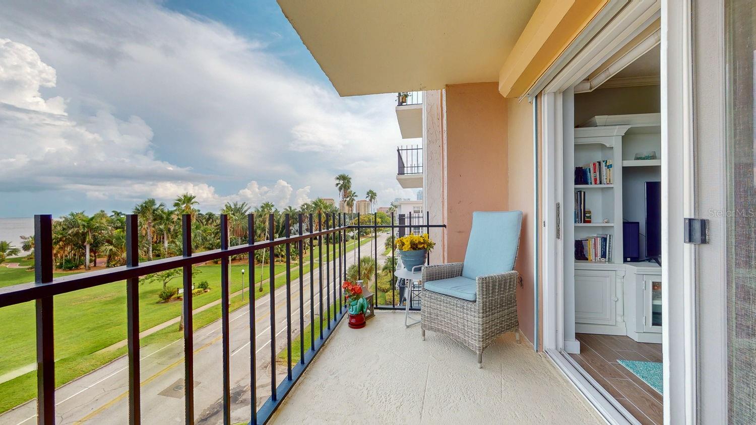 1120 N SHORE DR NE #501, ST PETERSBURG, FL, 33701