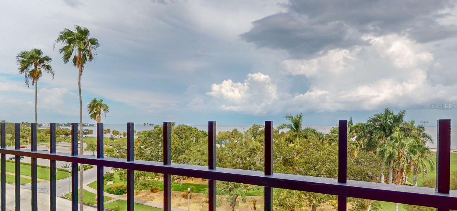 1120 N SHORE DR NE #501, ST PETERSBURG, FL, 33701