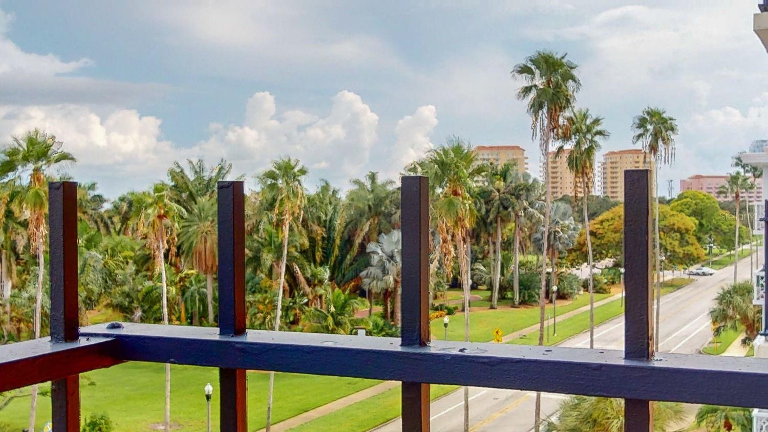 1120 N SHORE DR NE #501, ST PETERSBURG, FL, 33701