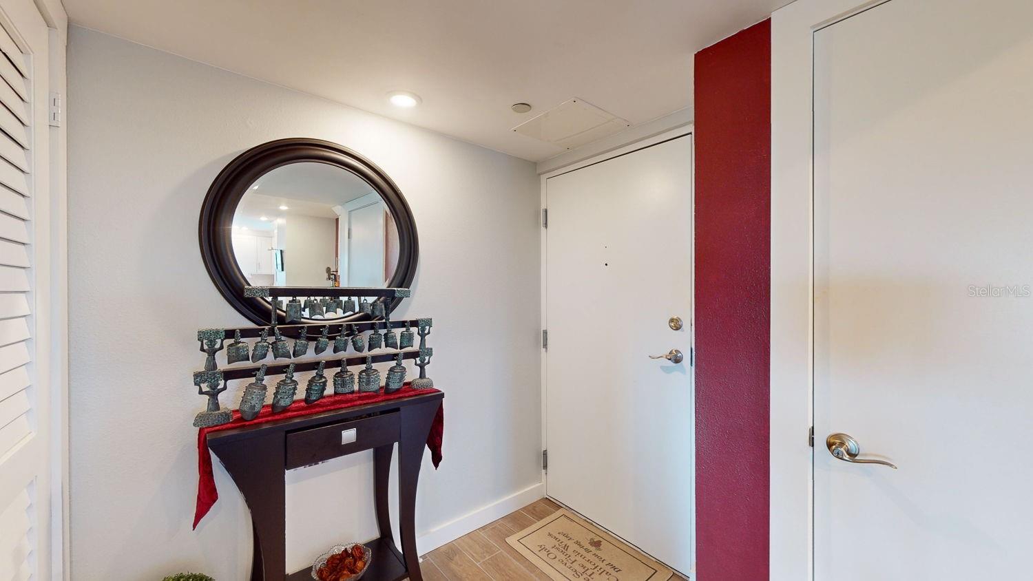 1120 N SHORE DR NE #501, ST PETERSBURG, FL, 33701