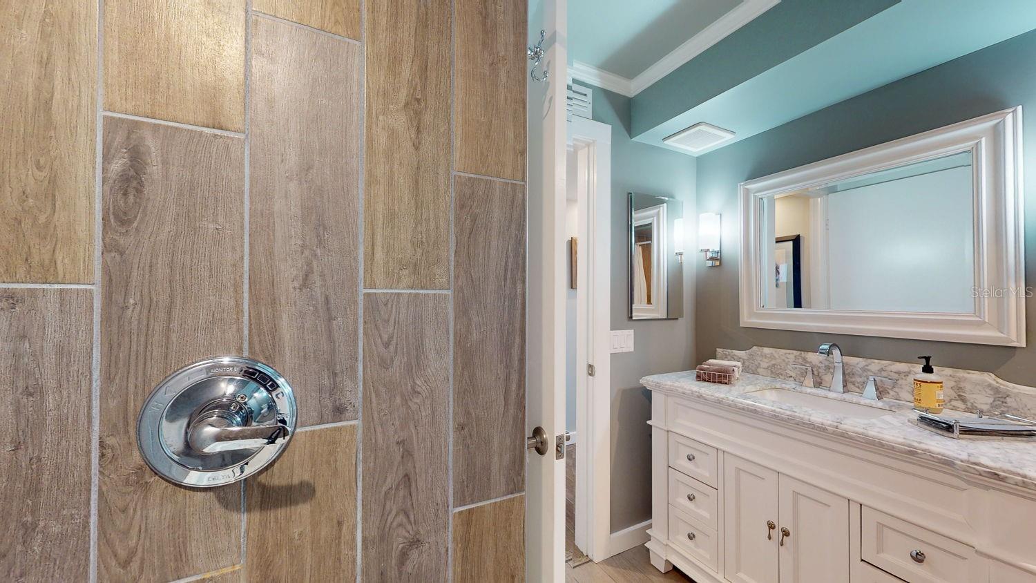 1120 N SHORE DR NE #501, ST PETERSBURG, FL, 33701