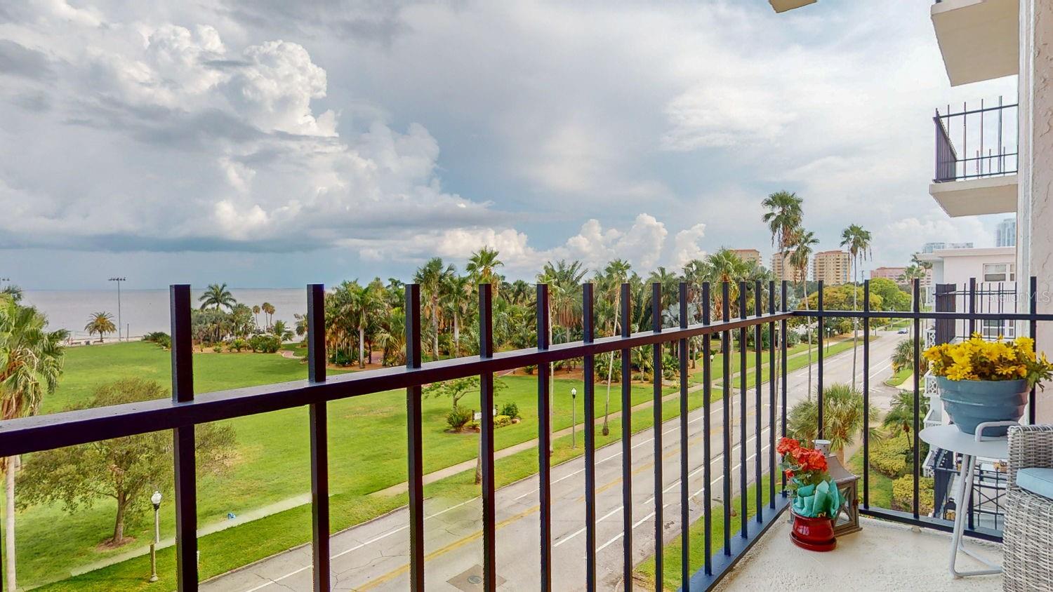 1120 N SHORE DR NE #501, ST PETERSBURG, FL, 33701