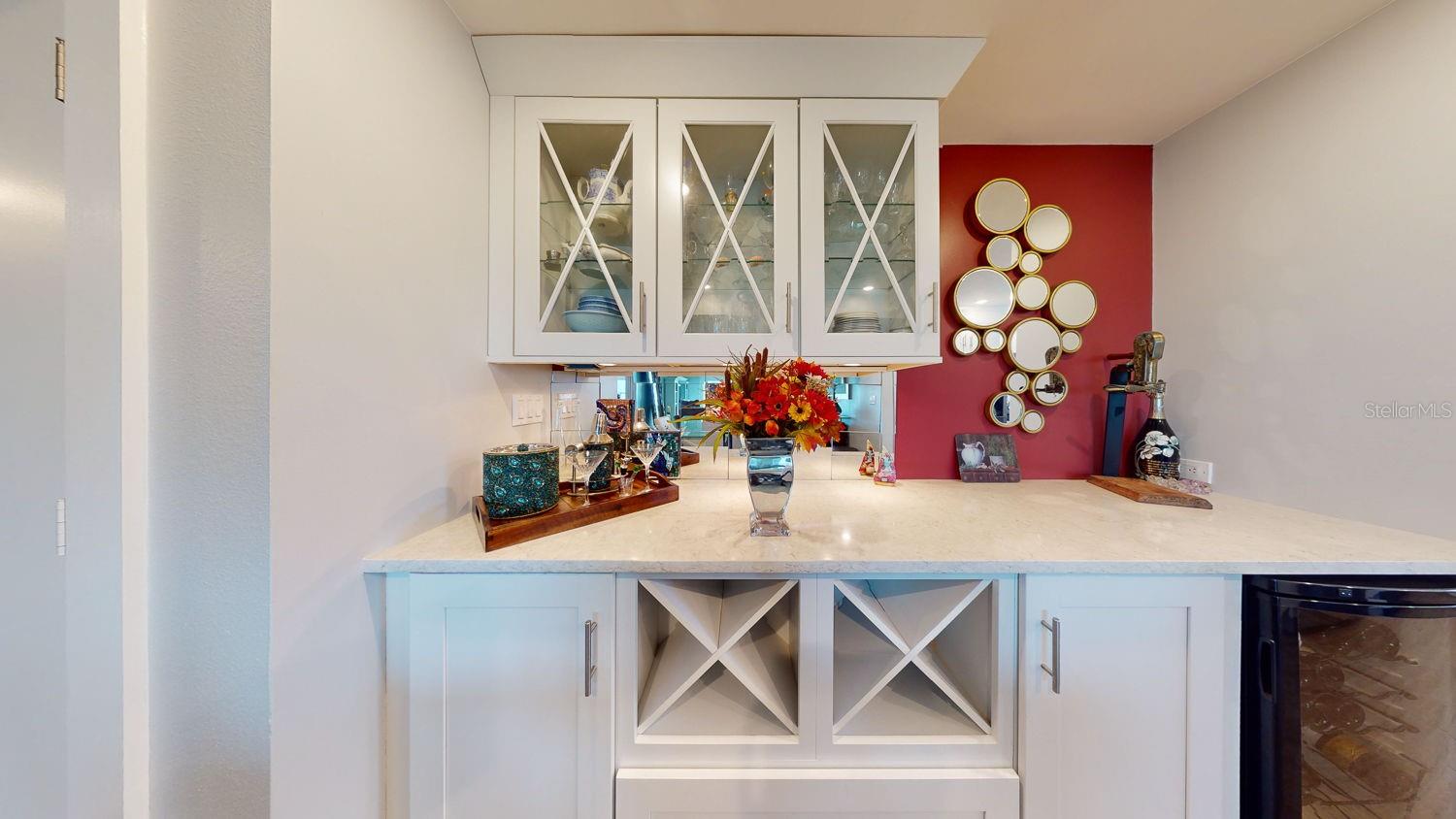 1120 N SHORE DR NE #501, ST PETERSBURG, FL, 33701