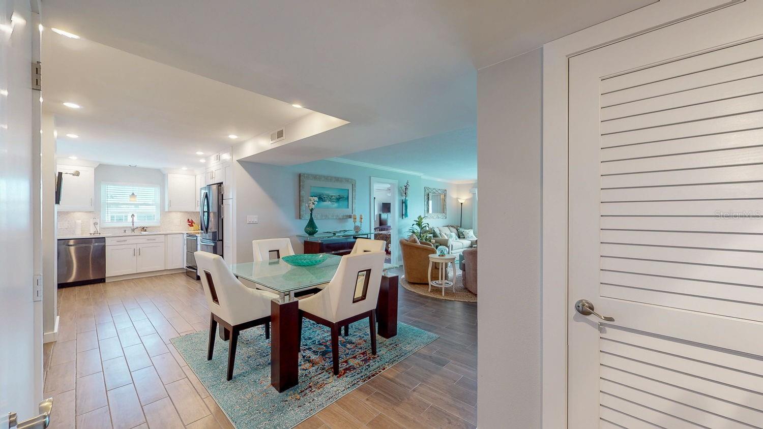 1120 N SHORE DR NE #501, ST PETERSBURG, FL, 33701