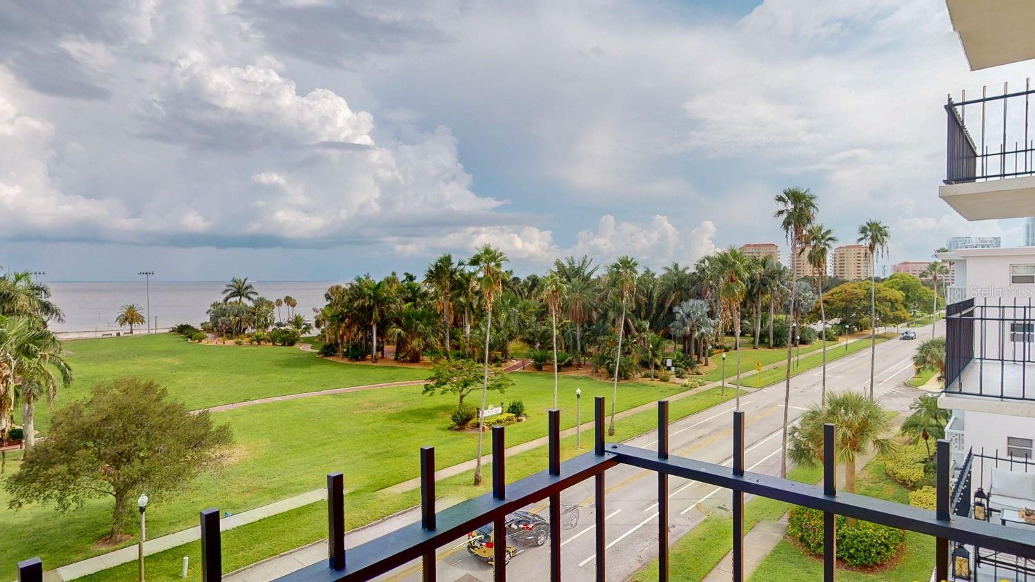 1120 N SHORE DR NE #501, ST PETERSBURG, FL, 33701