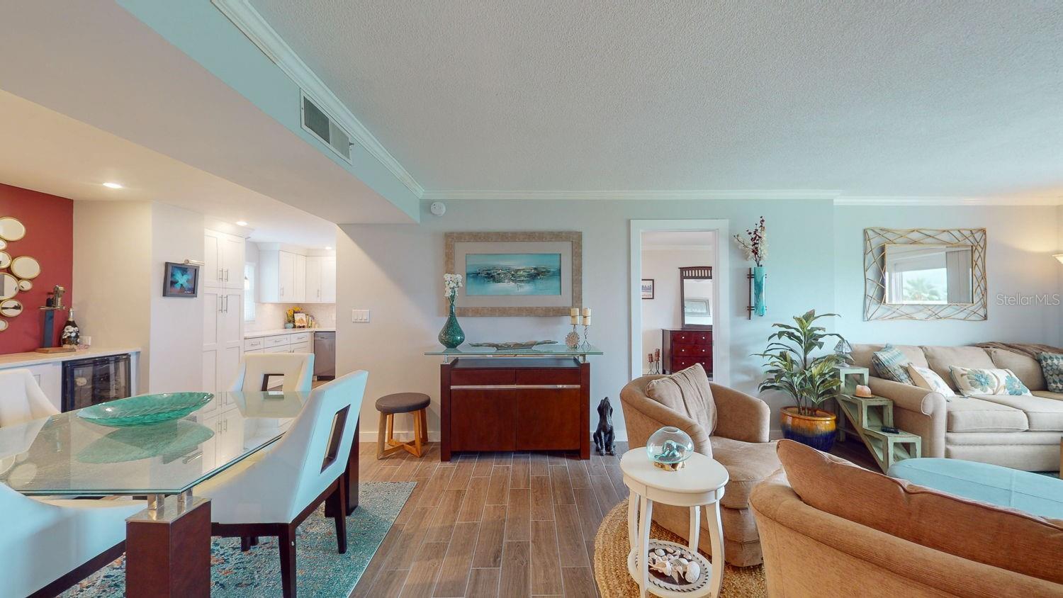 1120 N SHORE DR NE #501, ST PETERSBURG, FL, 33701