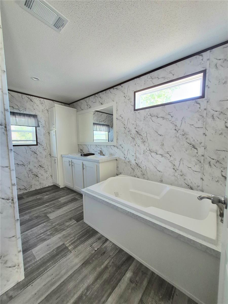 8128 WEEPING WILLOW ST, BROOKSVILLE, FL, 34613