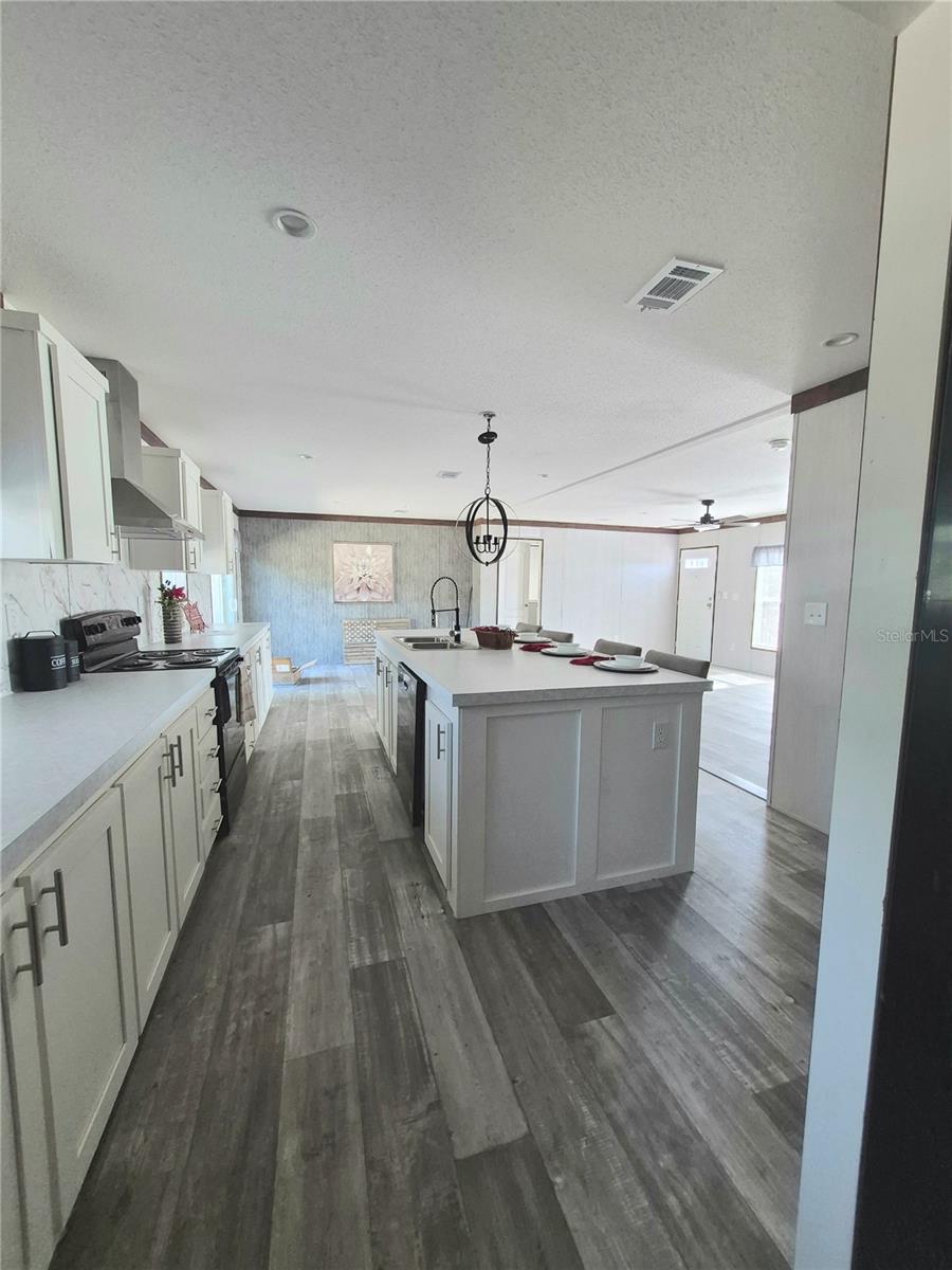 8128 WEEPING WILLOW ST, BROOKSVILLE, FL, 34613