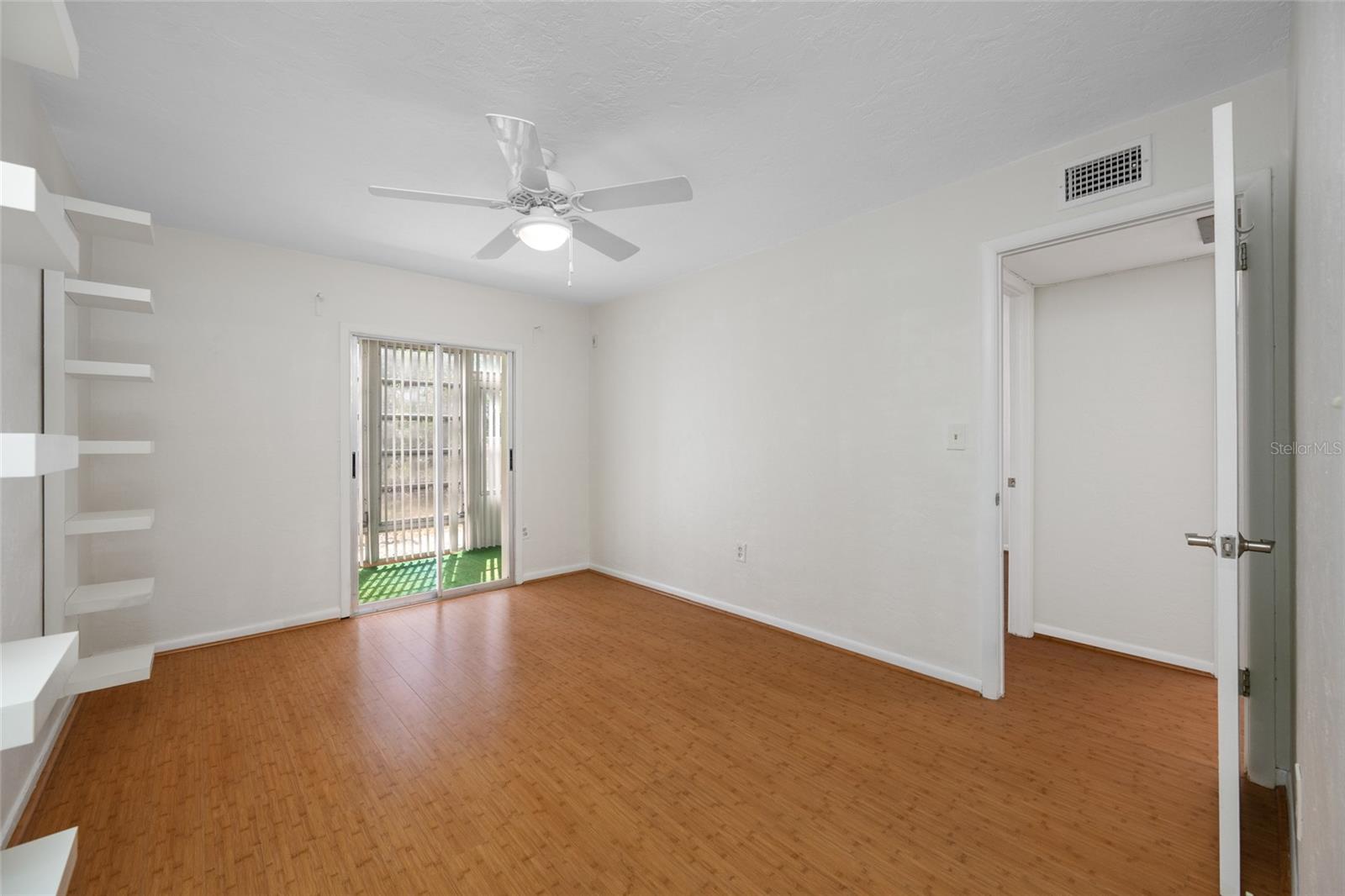 8533 110TH ST #106, SEMINOLE, FL, 33772