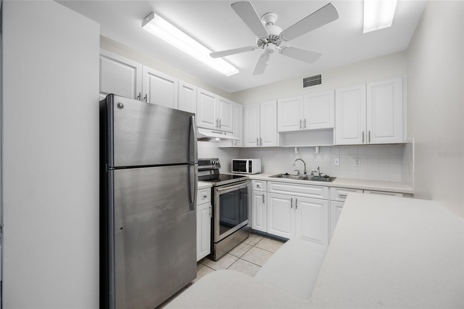 8533 110TH ST #106, SEMINOLE, FL, 33772