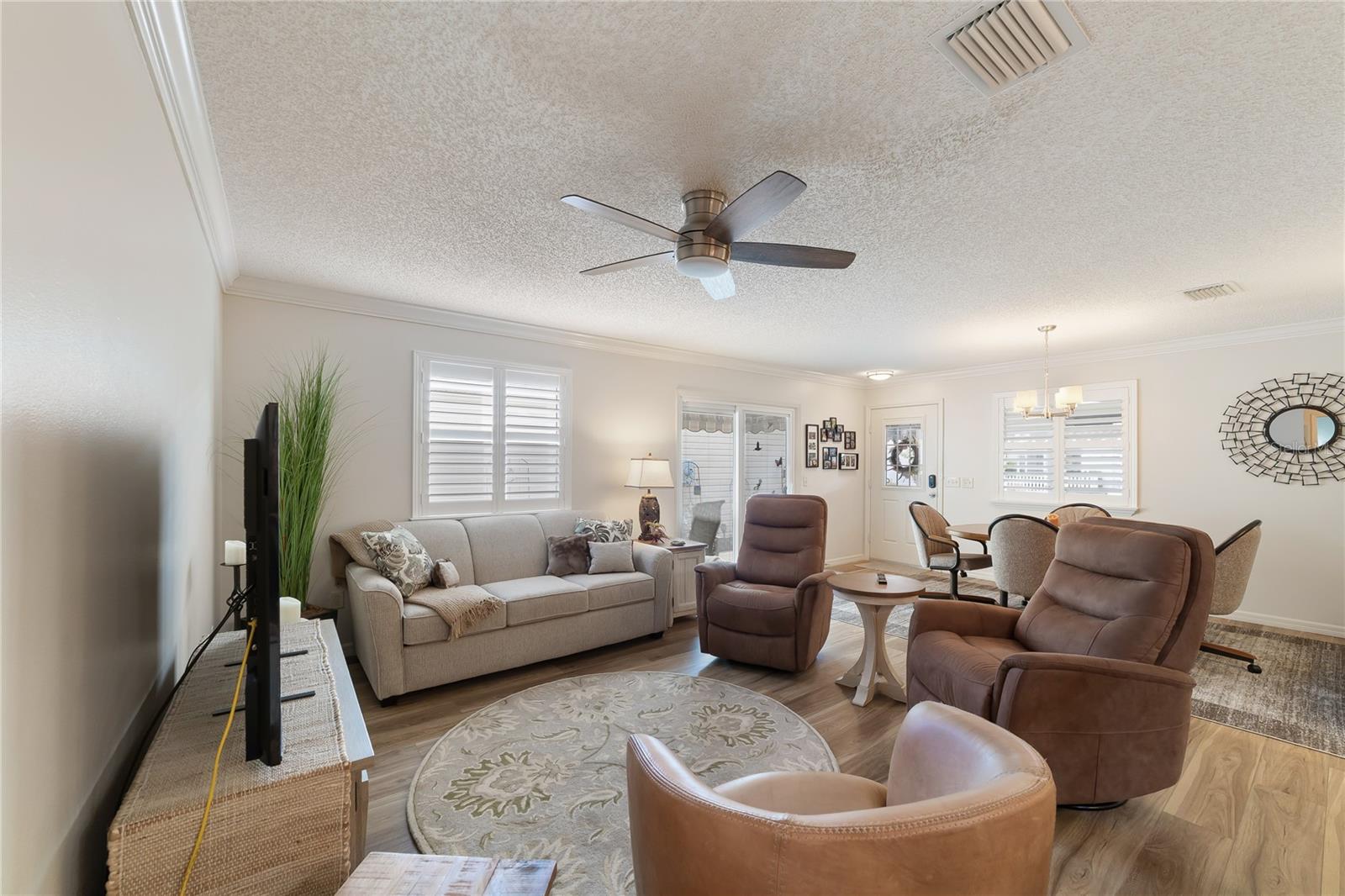 2427 SOUTHERN OAK ST, THE VILLAGES, FL, 32162