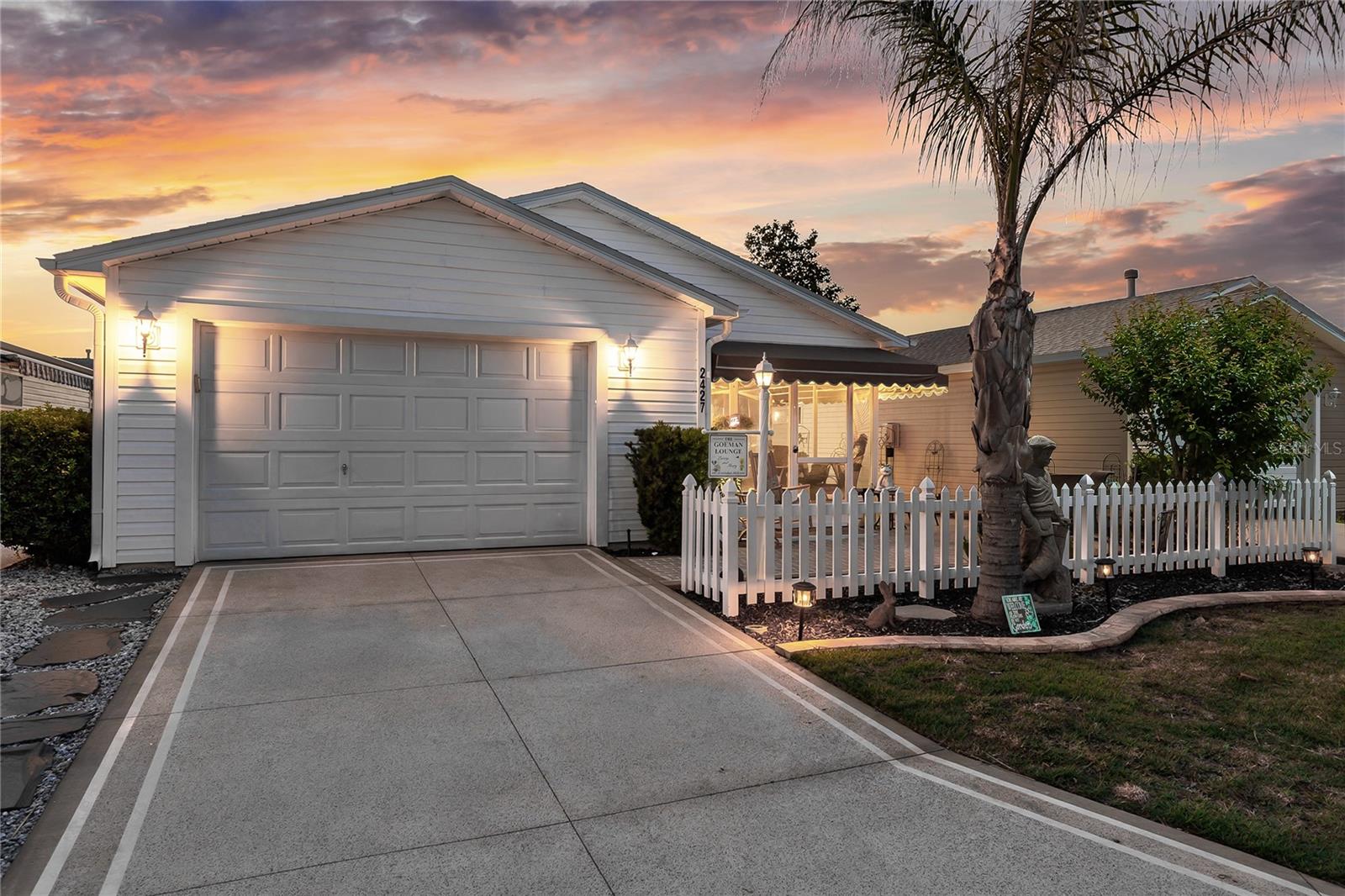 2427 SOUTHERN OAK ST, THE VILLAGES, FL, 32162